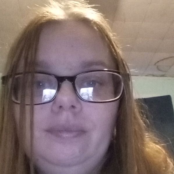 Profile Picture of April Brockus (@aprillynn1111) on Tiktok