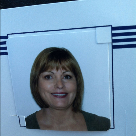 Profile Picture of Joanne Graham (@joanne55) on Poshmark