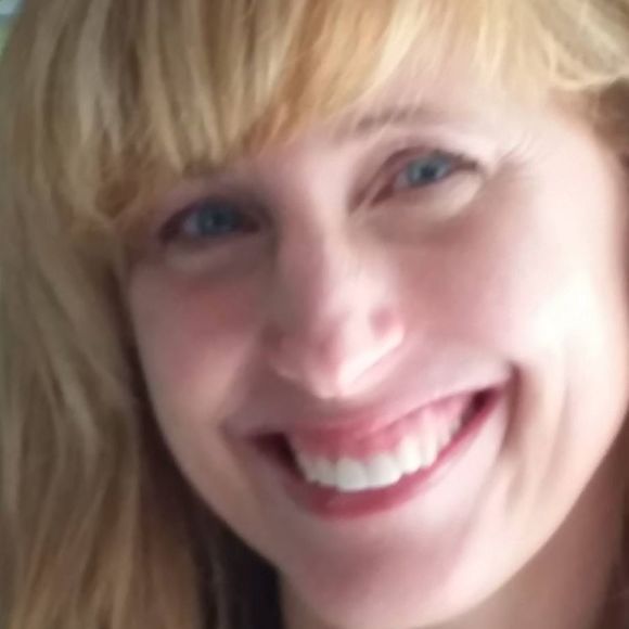 Profile Picture of Kim Cronister (@kcronister5) on Poshmark