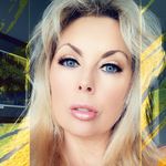 Profile Picture of Lori Bennett (@lorii.bennett) on Instagram