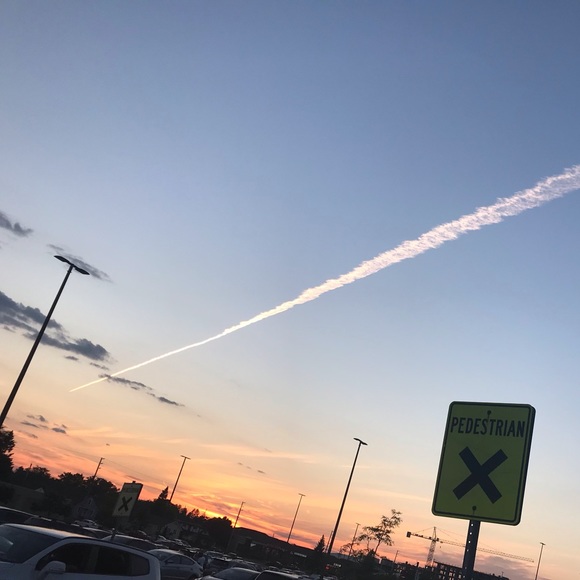 Profile Picture of Carly Carter (@carlyyyy1212) on Poshmark