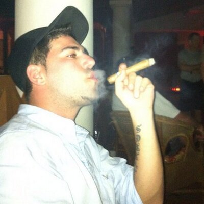 Profile Picture of Joey Tavares (@boozer_91) on Twitter