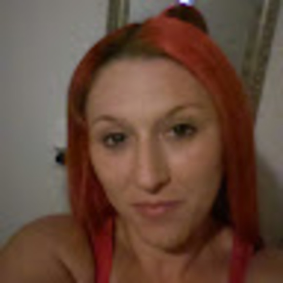 Profile Picture of Sheena Galton (@sheenagalton) on Poshmark