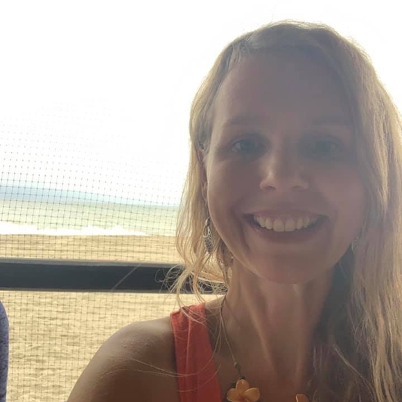 Profile Picture of Bryn Phillips nguyen (@bryn_p) on Poshmark