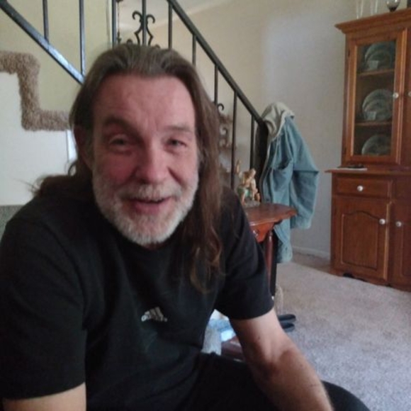 Profile Picture of Larry Fraley (@larryfraley83) on Poshmark