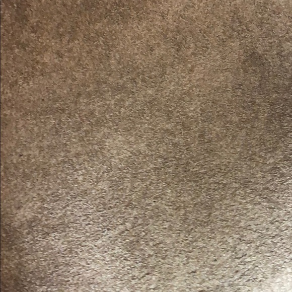 Profile Picture of Prince Adu twumasi (@princeadu013) on Poshmark