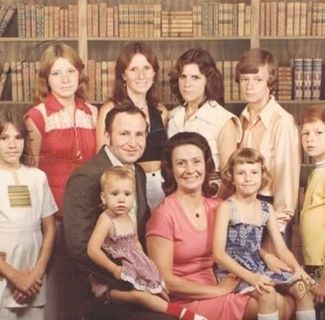 Profile Picture of Vicki WinfreySatterfield (@vicki.winfreysatterfield) on Facebook