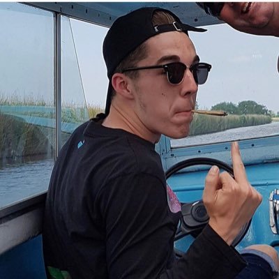 Profile Picture of Donnie Derek Thiele (@donnie_derek) on Twitter