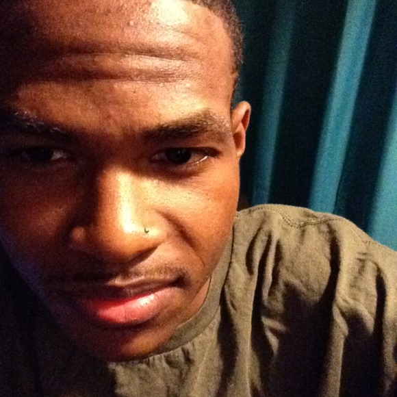 Profile Picture of Edgar Obu (@d4c) on Poshmark