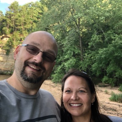 Profile Picture of Scott & Lisa Bautch (@Bautch_Pham) on Twitter