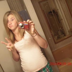 Profile Picture of Erin Watts (@cheer_loser95yahoocom) on Myspace