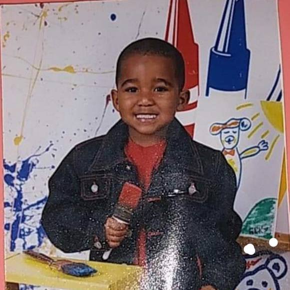 Profile Picture of Joshua Gipson (@jgipson19) on Poshmark