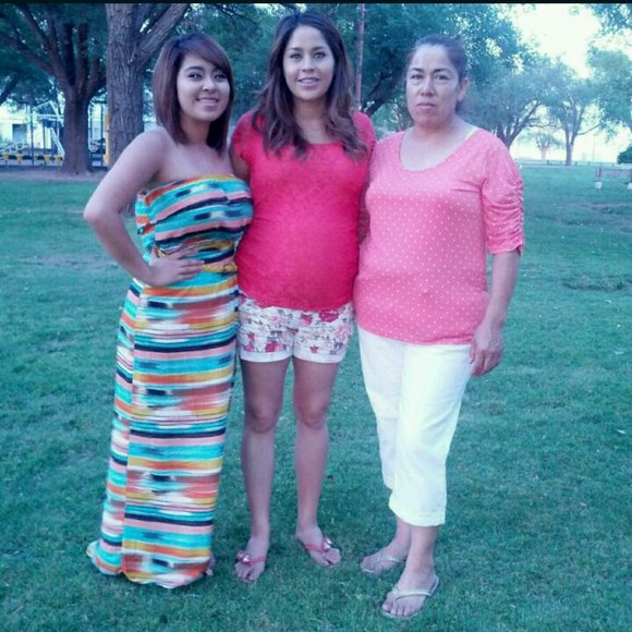 Profile Picture of Maria Cerros (@mariacerros24) on Poshmark