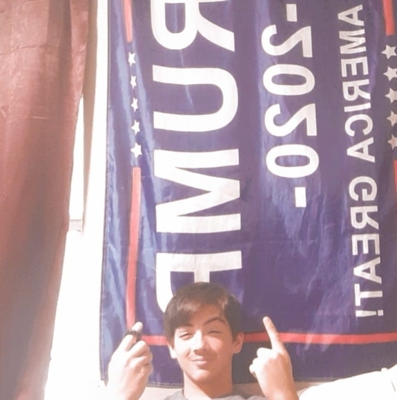 Profile Picture of Nichalas Guess (@nickgta217) on Poshmark