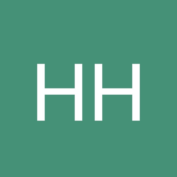 Profile Picture of Heilguxyyvitrea Heilguxyyvi (@hheilguxyyvi) on Poshmark