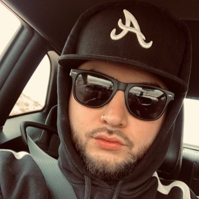 Profile Picture of Cesarv21x (@Cesar_Vallejo21) on Twitter