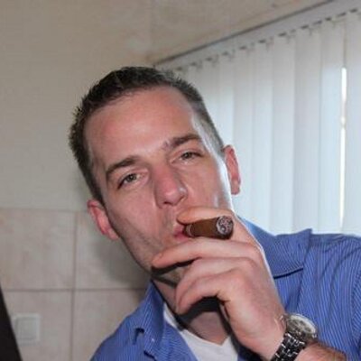 Profile Picture of Mark Schoen (@mistershoe) on Twitter