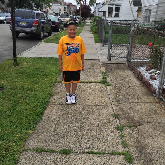 Profile Picture of Claribel Martinez (@claribelmart353) on Poshmark