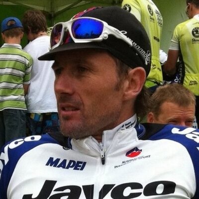 Profile Picture of Michael Humphries (@MJHll) on Twitter