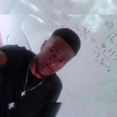 Profile Picture of IG Drew_Molife (@AndrewPetros) on Twitter