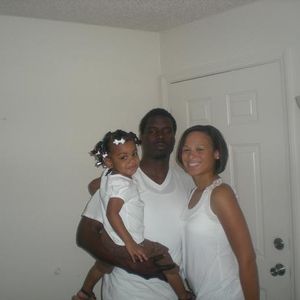 Profile Picture of Sophia Richards (@sissyryen) on Myspace