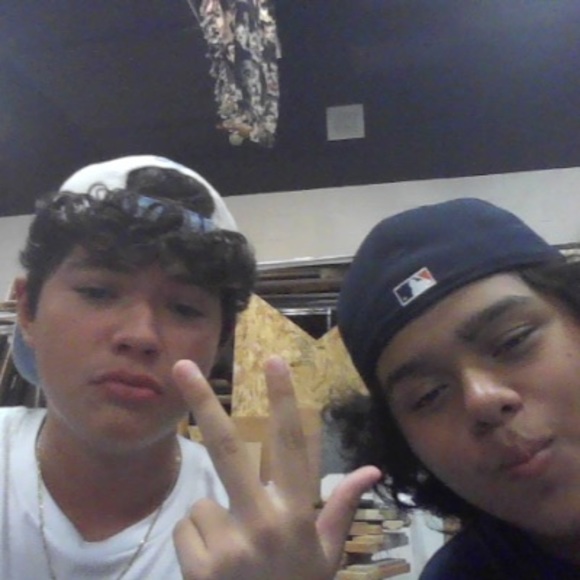 Profile Picture of Nathaniel Farrar-800000257 (@800000257) on Poshmark