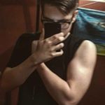 Profile Picture of wood up wood (@adam_gouda) on Instagram