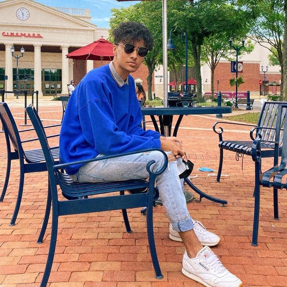 Profile Picture of Rishi Datla (@rishidatla) on Poshmark