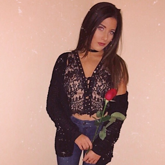 Profile Picture of Vanessa Vanacore (@nessie788) on Poshmark