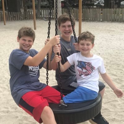 Profile Picture of Stephen Guffey (@GuffGuffGuff) on Twitter