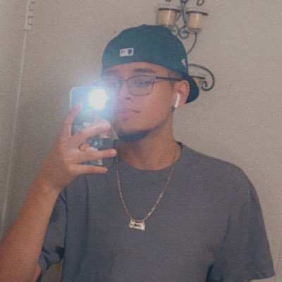 Alex - Twitter Profile Picture of Alex (@alex_sandoval00) on Twitter