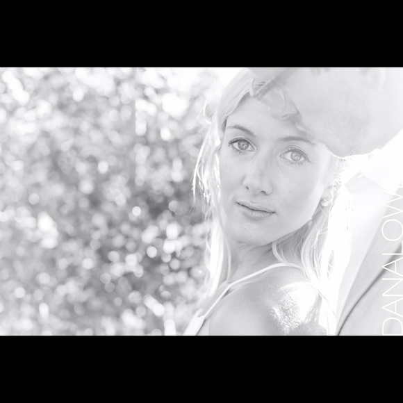 Noelle Laudon - Poshmark Profile Picture of Noelle Laudon (@noebabbs) on Poshmark