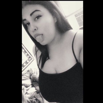 Profile Picture of ♡ Cecil  ♉ (@mandy4000) on Twitter