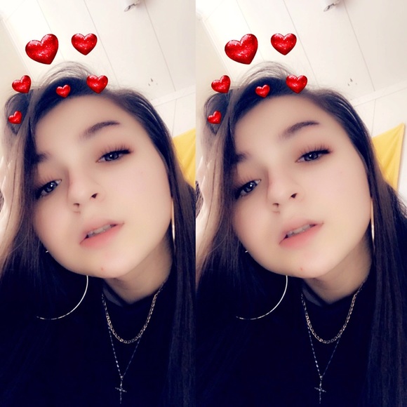 Profile Picture of Alicia Padilla (@aliciababy55) on Poshmark