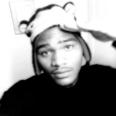 Profile Picture of Van Moore (@vanmoore9367) on Twitter