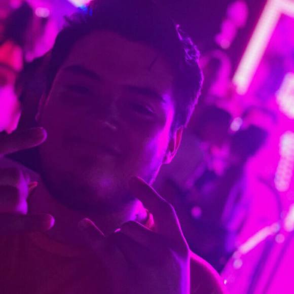 Profile Picture of Luis Luviano (@luis_luviano) on Poshmark