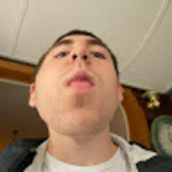 Profile Picture of Dylan Caparella (@dylancaparella) on Poshmark