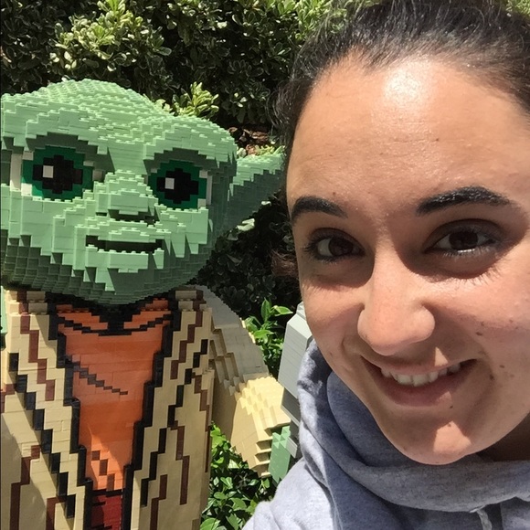 Profile Picture of Katie Hussmann (@kstylez) on Poshmark