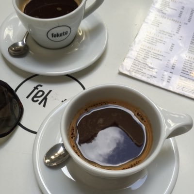 Profile Picture of Cate & John (@catenjohn) on Twitter