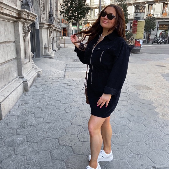 Profile Picture of Gianna Mason (@giannamason) on Poshmark