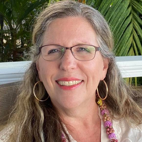 Anita Arden erikson - Poshmark Profile Picture of Anita Arden erikson (@ardenanita) on Poshmark