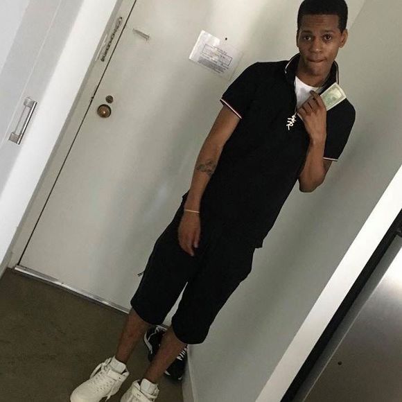 Profile Picture of Trey Barker (@velocityceety) on Poshmark