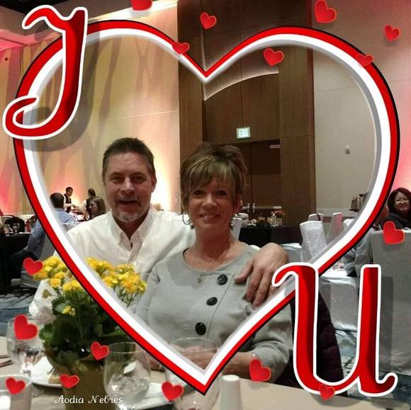 Profile Picture of Wendy Olness (@norman1020) on Poshmark