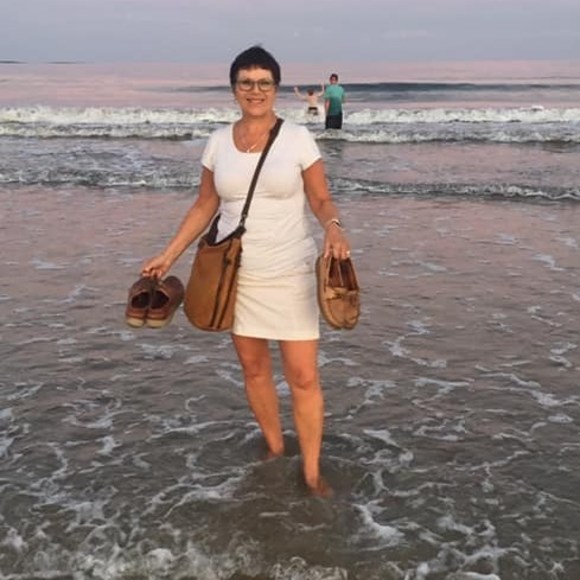 Denise Couture - Poshmark Profile Picture of Denise Couture (@deniseflat526) on Poshmark