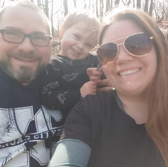 Profile Picture of Jess Hommert (@jesshommert) on Poshmark