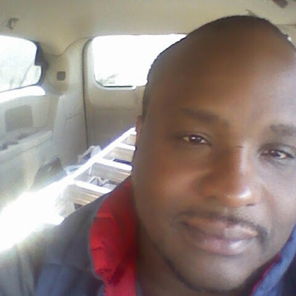 Profile Picture of Carlos Clarke (@kevon444) on Poshmark
