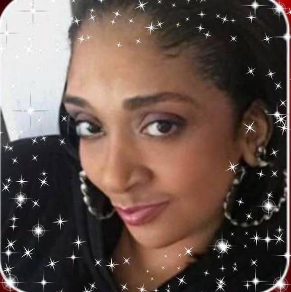 Profile Picture of Gina Kastler (@ginakastler) on Poshmark