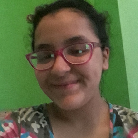 Profile Picture of Argelia Gonzalez (@love_forver) on Poshmark