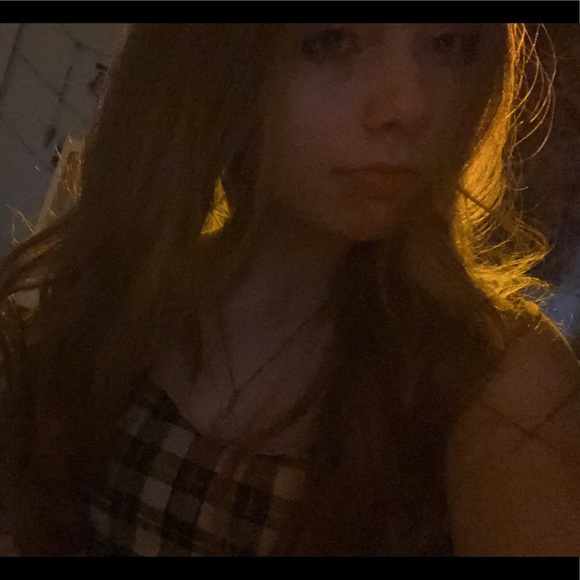 Profile Picture of Maddie Pendexter (@c4ff1n333) on Poshmark