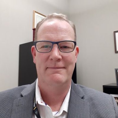 Profile Picture of Steve Drennan (@yyclaxdad) on Twitter
